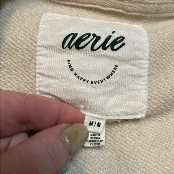 Aerie Cream Oversized “Cheers” sweatshirt. Size M * - Image 4