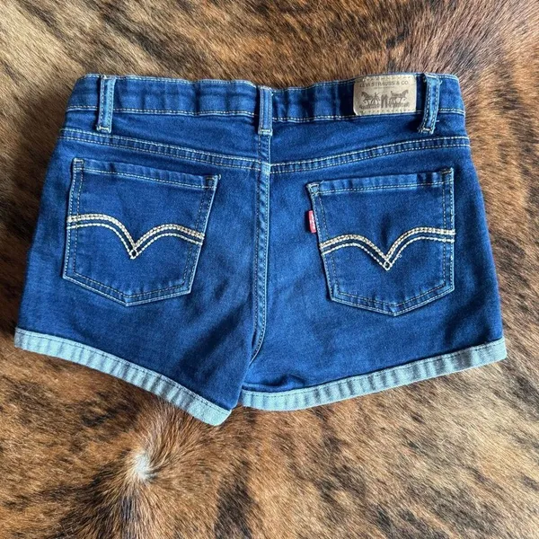 Levi’s Low Rise Denim Stretchy Booty Shorts With Cuff Size 26 Blue - Image 2