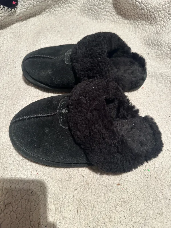 BEARPAW - Slippers - Image 2