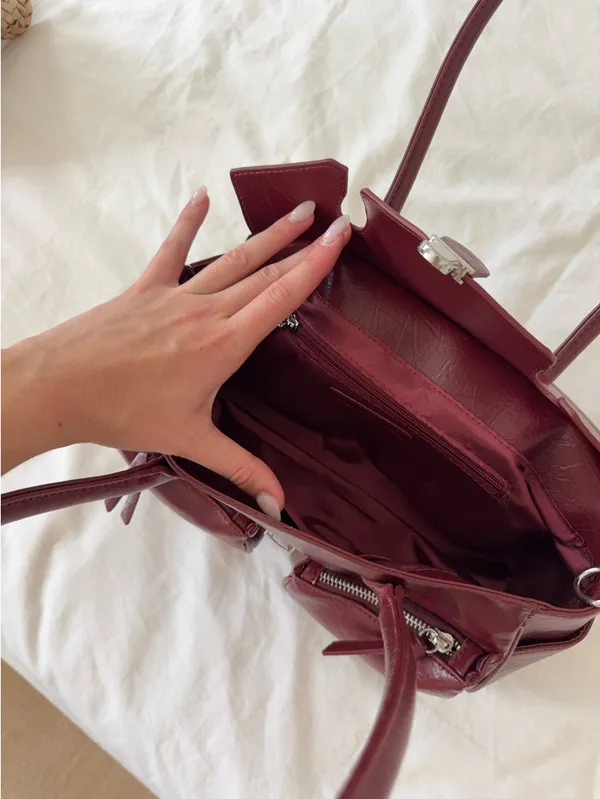 Melie Bianco Bag Burgundy East West - Image 3