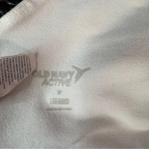 Old Navy White Racerback Crop Tank Top M - Image 5