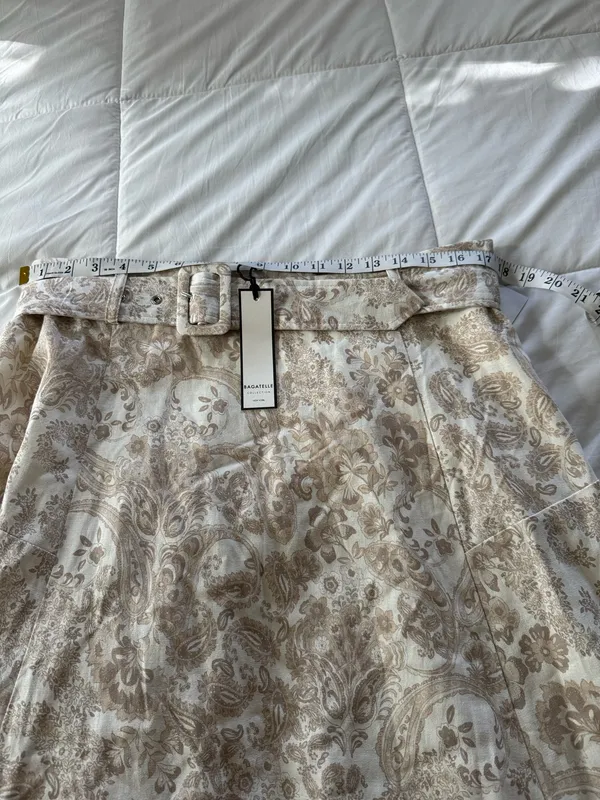 NWT Bagatelle linen lined Paisley skirt size L - Image 5