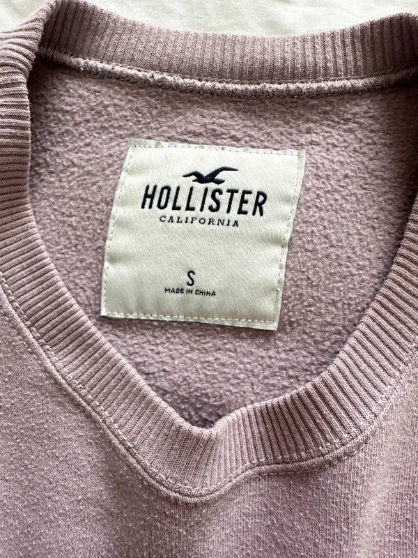 Hollister Sweatshirt - Image 3