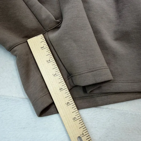Nike Women's 24.7 ImpossiblySoft Dri-FIT 4'' Shorts HQ8179-233 Brown Large NWT - Image 7