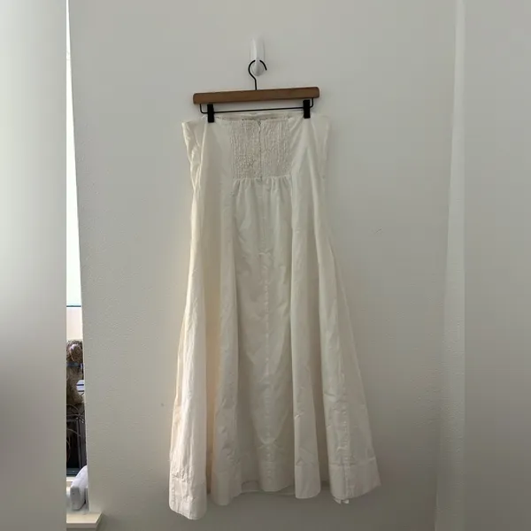 Anthropologie Mare Mare strapless seamed a line midi dress in white - Image 4