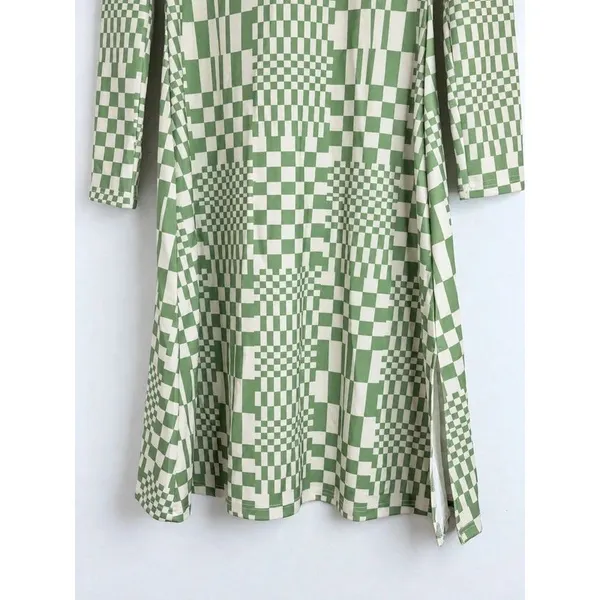 Green & white Checkerboard Midi Dress Size L Optical Illusion Wavy Mock Neck - Image 3