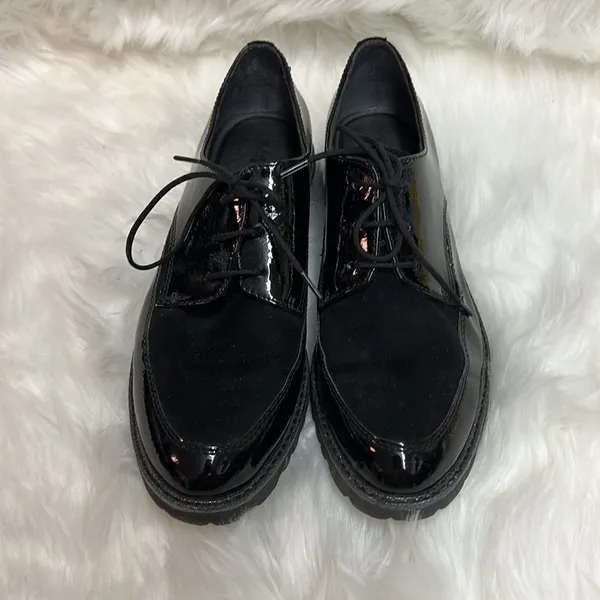 Tamaris patent leather shoes sz 38 D19‎ - Image 6