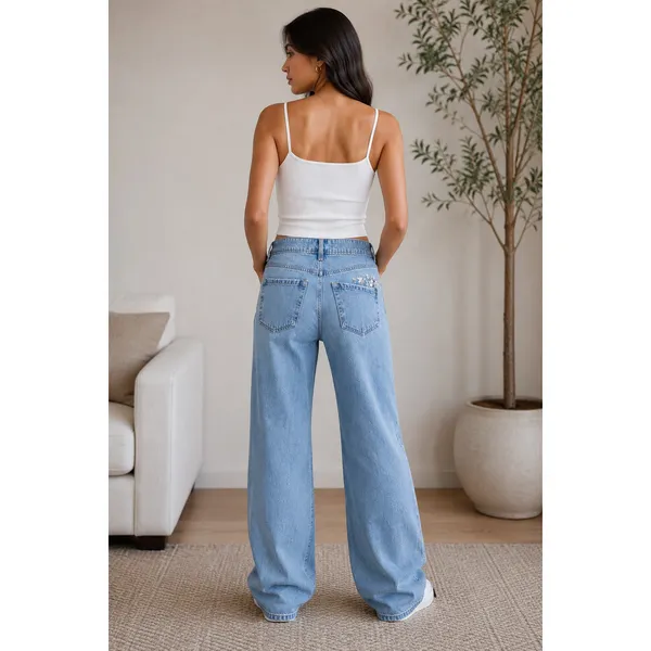 Hollister Y2K Low-Rise Super Baggy Floral Embroidered Medium Wash Jeans 30 Long - Image 4