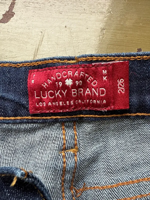 Lucky Brand Shorts 26” Waist - Image 5