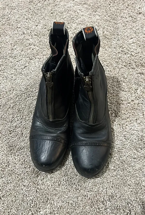 Ariat Equestrian Boots Size 3 Black - Image 2