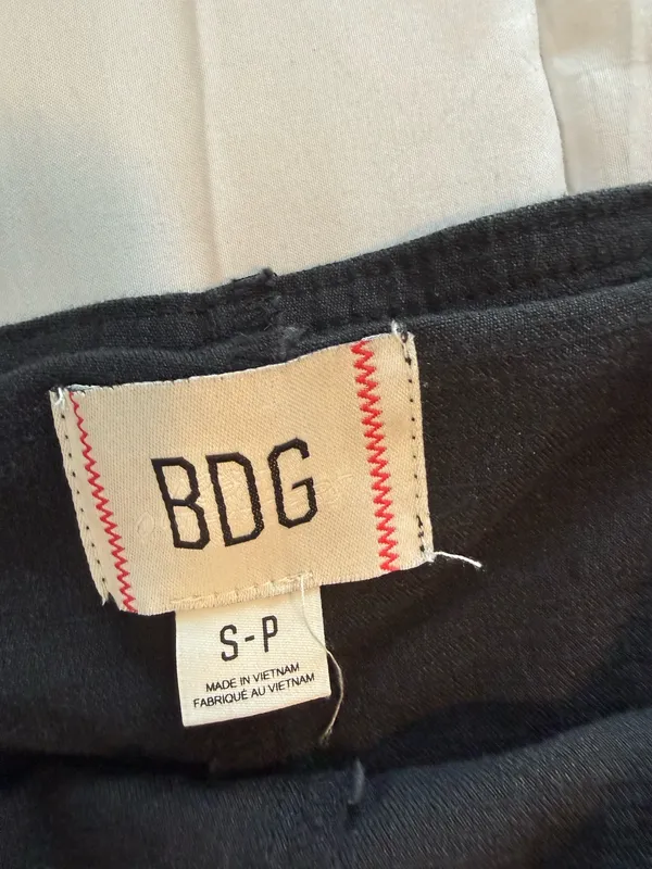 Urban Outfitters BDG Shaina Belted Denim Micro Mini Skort - Image 7