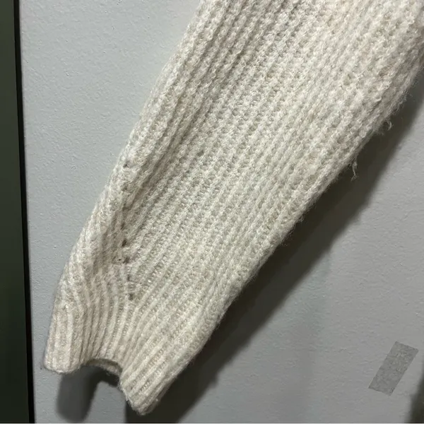 Topshop Women's Turtleneck Sweater Cream Tan Fuzzy Stripe Long Oversized Sz 0/2‎ - Image 4