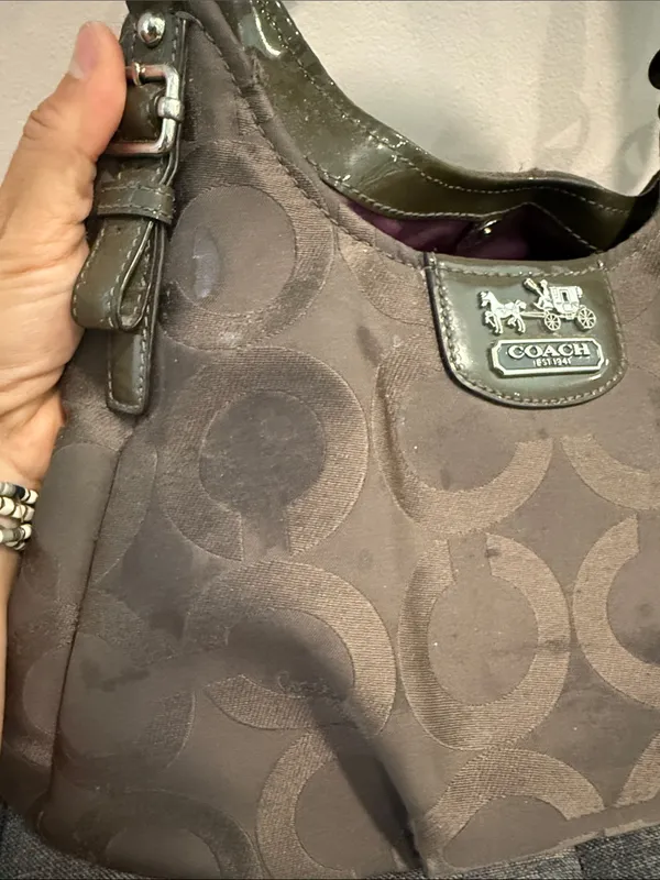 Coach Signature Shoulder Bag in Brown and Dark Olive Trim - Image 4