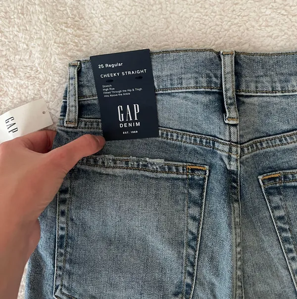 Gap High Rise Jeans Straight- New - Image 5