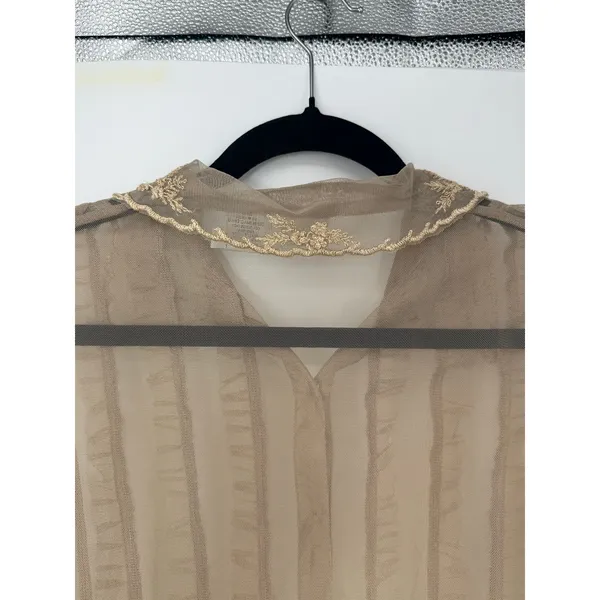 Newport News Vintage Sheer Mesh Blouse Size 8 Embroidered Lace Ruffle Y2K - Image 8