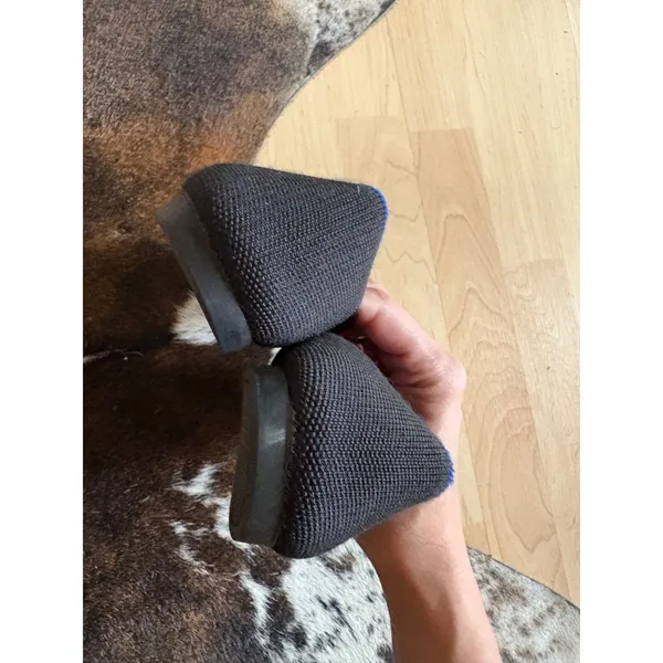 ROTHY'S Black Knit The Point Ballet Flats Casual In Desert Cat Size 8.5 - Image 2