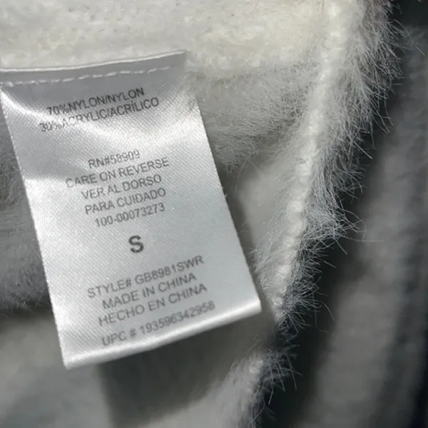 Gianni Bini fuzzy crop sweater ❤️‍🔥 - Image 11