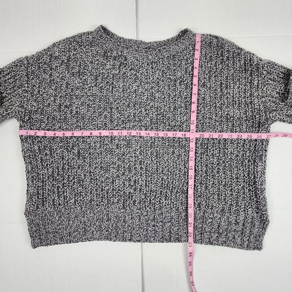 American Eagle Grey Chunky Cable Knit Cropped Sweater - Size S (Oversized Fit) - Image 7