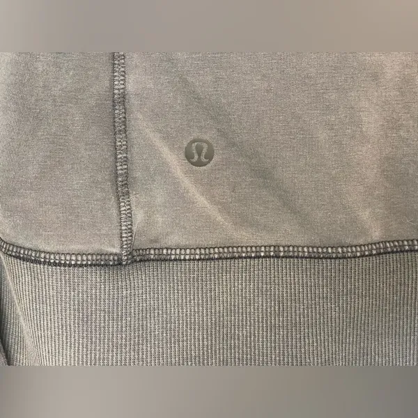 Lululemon Women’s Loop Zip Up Hoodie Acid‎ Rubber Dye Black Size L - Image 7