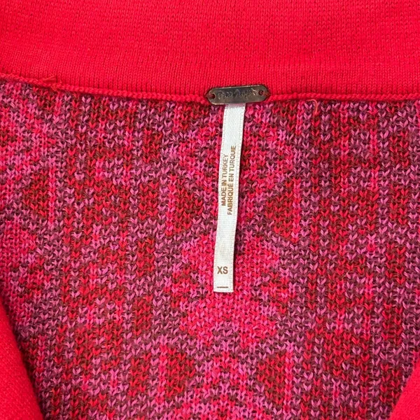Free People Pink Red Geometric Knit Sweater Polo V-Neck Short Sleeve 70s Boho - Image 5