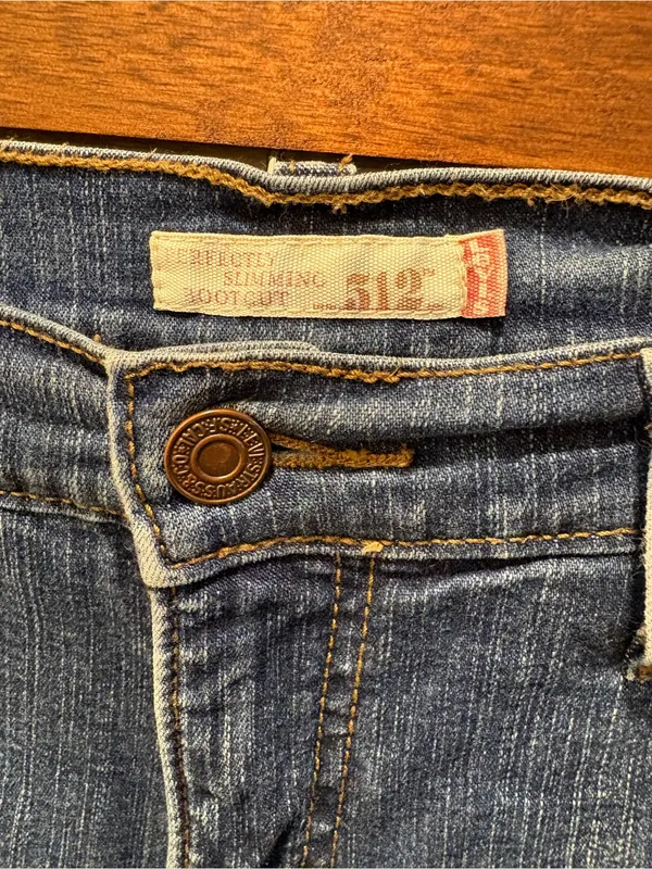 Vintage Y2K Levi’s 512 Jeans Size 6 Bootcut Mid Rise Dark Wash 2000s Denim - Image 5