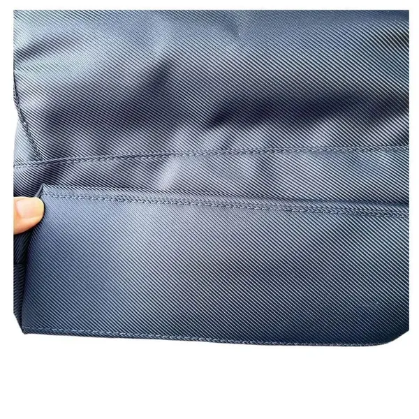 Giorgio Armani travel makeup bag - Image 3
