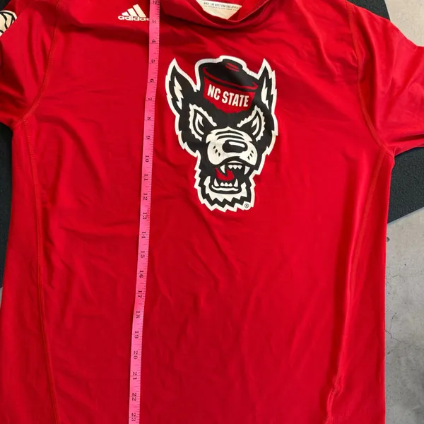 Adidas Men's NC State Wolfpack Locker Room Logo Freelift Long Sleeve - Image 4