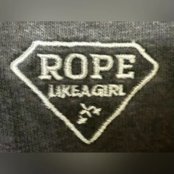Hooey “Rope Like a Girl” Hoodie Size Large - Image 5