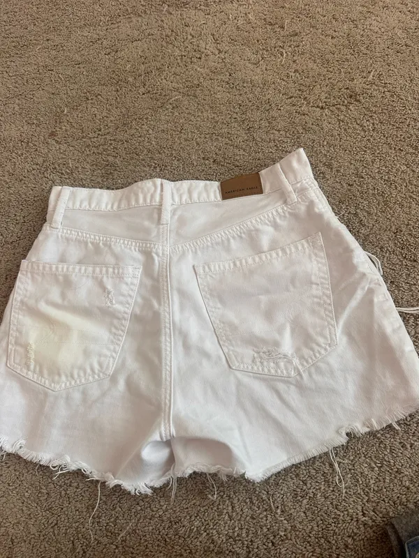 American Eagle Highest Rise 90s Boyfriend Shorts - Image 4