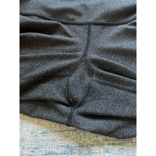 Lululemon Dark Heathered Charcoal Gray Align Cropped Leggings Size 8 - Image 4