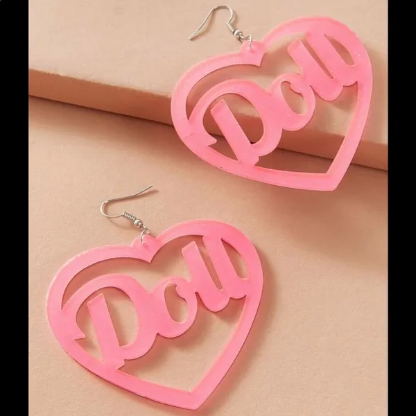 Foxy Glittery Pink “Doll” heart earrings - Image 5