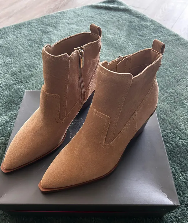 Vince Camuto Heeled Booties - Image 2
