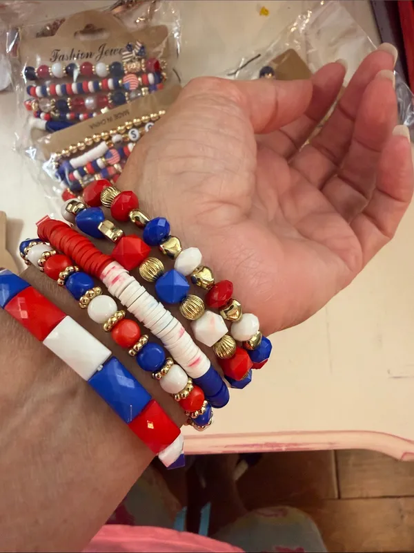 🇺🇸🇺🇸🇺🇸BOGOHO🇺🇸🇺🇸🇺🇸Fashion Jewelry Red White Blue Patriotic Beaded Bracelet Stack - Image 5