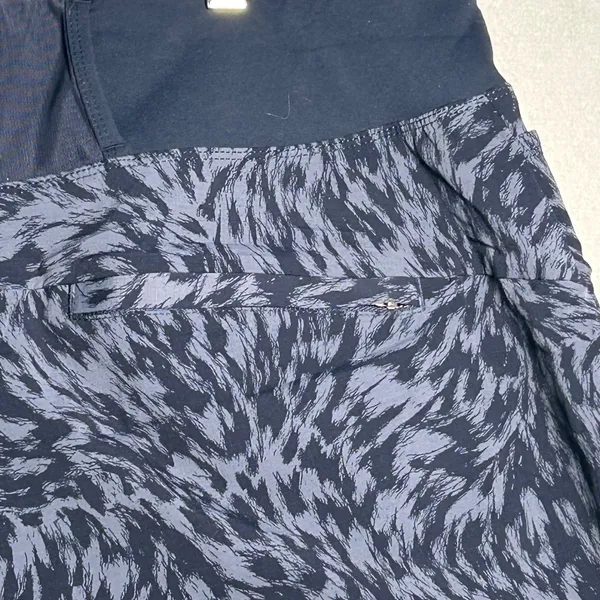 Athleta Trekkie North Printed Short Women's Size 18‎ Blue Athletic - Image 7