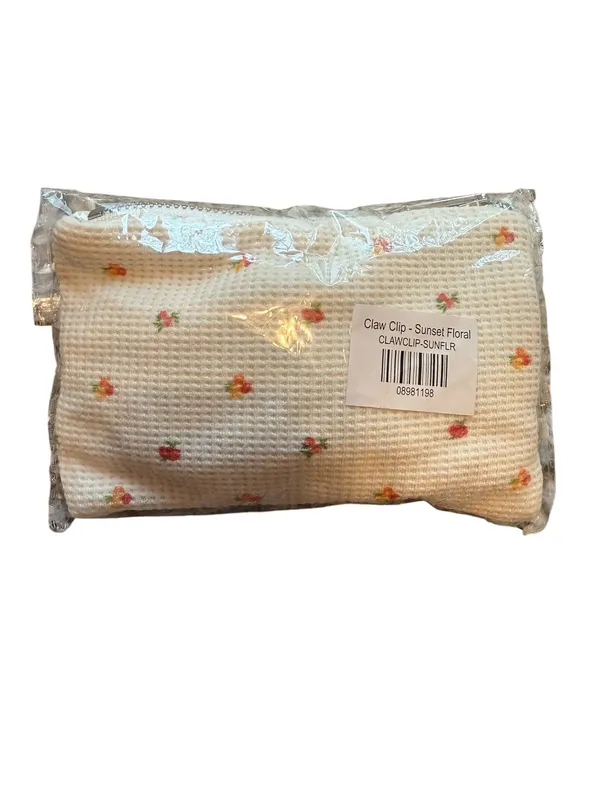 Parke x Maggie & Emma Claw Clip in Sunset Floral - Image 8