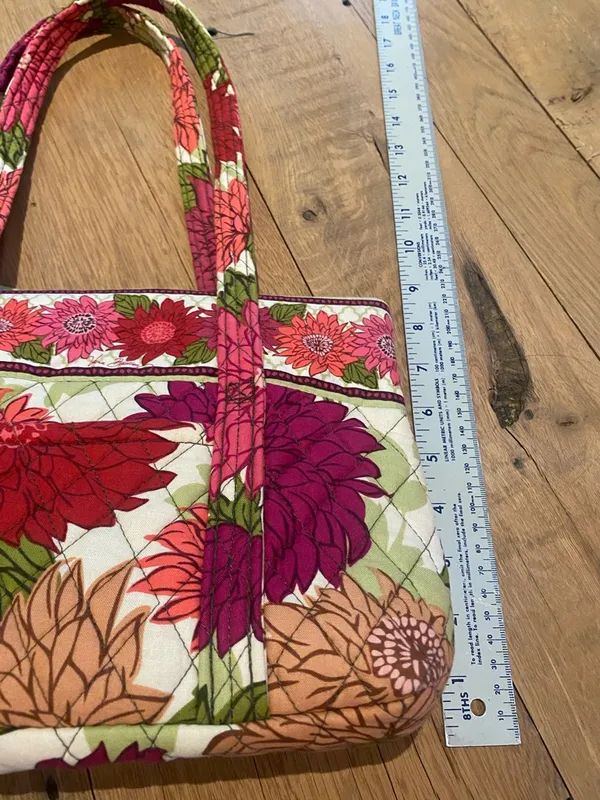 Vera Bradley Hello Dahlia Handbag Pink Flowers Quilted Shoulder Bag Tote Purse - Image 5
