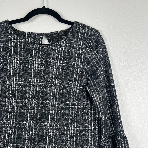 BANANA‎ Republic Tartan Bell Sleeve Dress Gray Sz 6 - Image 2