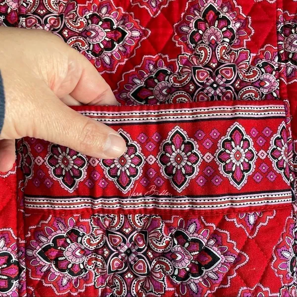Vera Bradley Curvy Tote in Frankly Scarlett Rare Retired - Image 3
