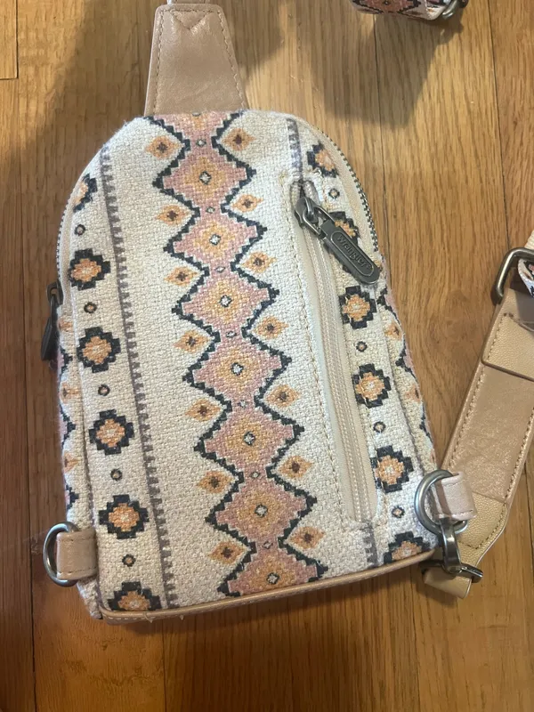 Matching Wrangler Wallet & Crossbody - Image 7