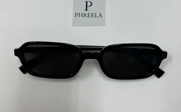 90s small black square sunglasses - Image 5