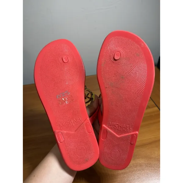 Women's Michael Kors Red Charm Jelly PVC Logo Flip Flop Sandals Cork 7B - Image 4