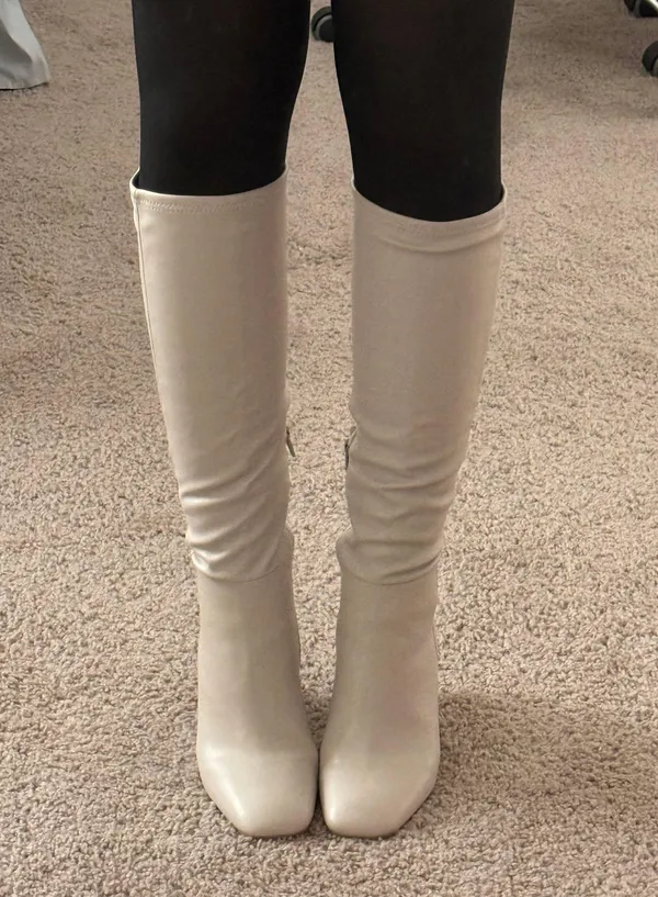 Boots - Image 3