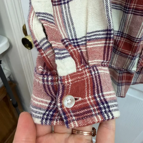 GAP pink orange plaid button down‎ long sleeve collared flannel shirt casual M - Image 2