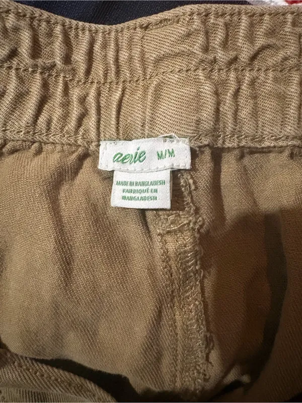 Aerie High Rise Cut Off Linen Blend Shorts | Size: Medium - Image 3