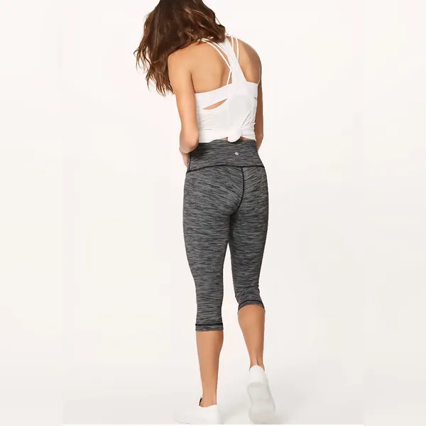 Lululemon Wunder Under Hi-Rise 1/2 Tight Luxtreme 17" Size 8 Black Slate - Image 2