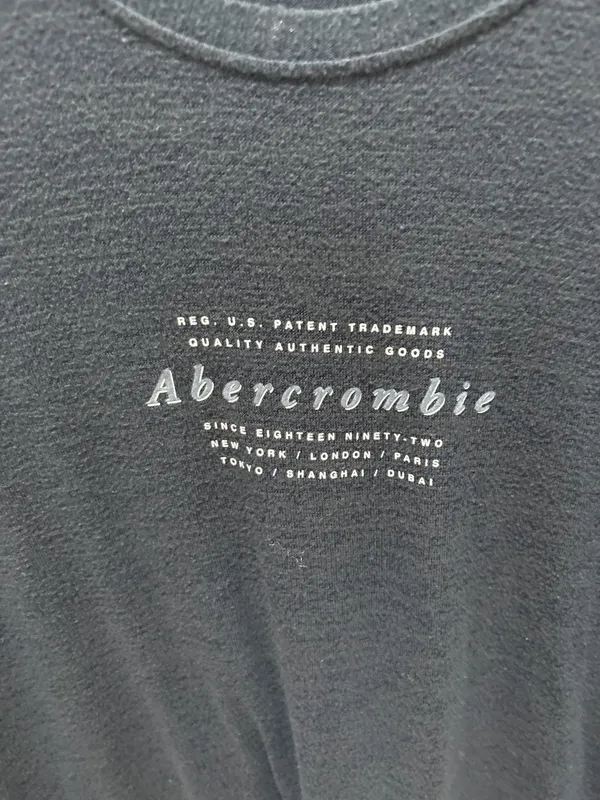 Abercrombie & Fitch Soft A&F Cozy Graphic Long Sleeve Top, Size M - Image 2