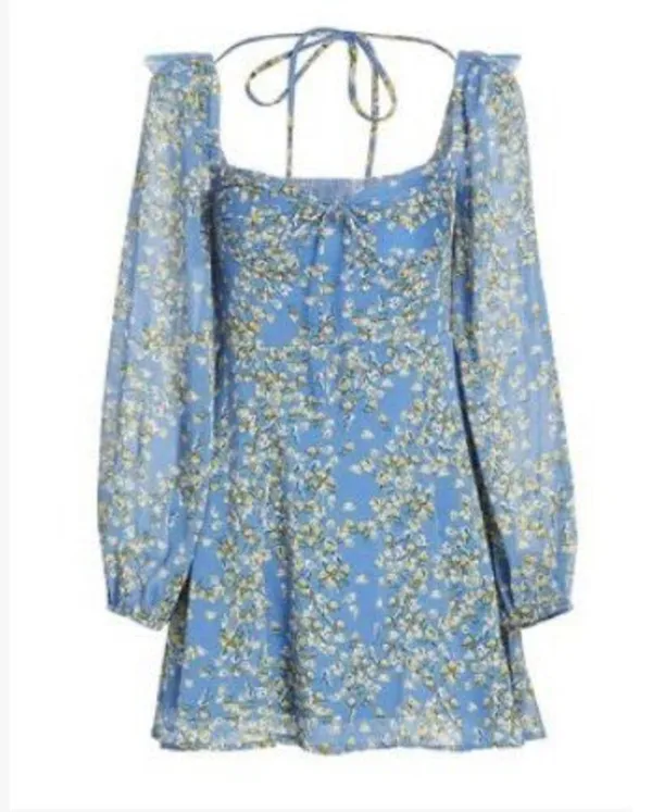 NEW Blue ASTR The Label Vivian Floral Smocked Mini Dress XS $110 - Image 2