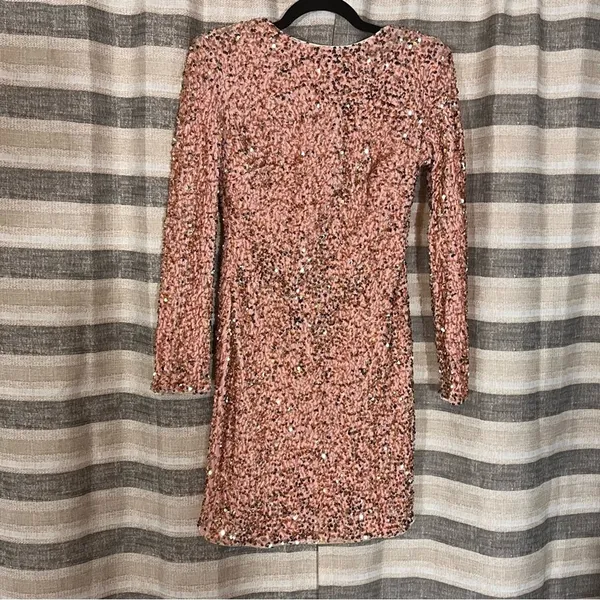 Love‎ & Lemonade Pink Sequin Dress Size Large - Image 2