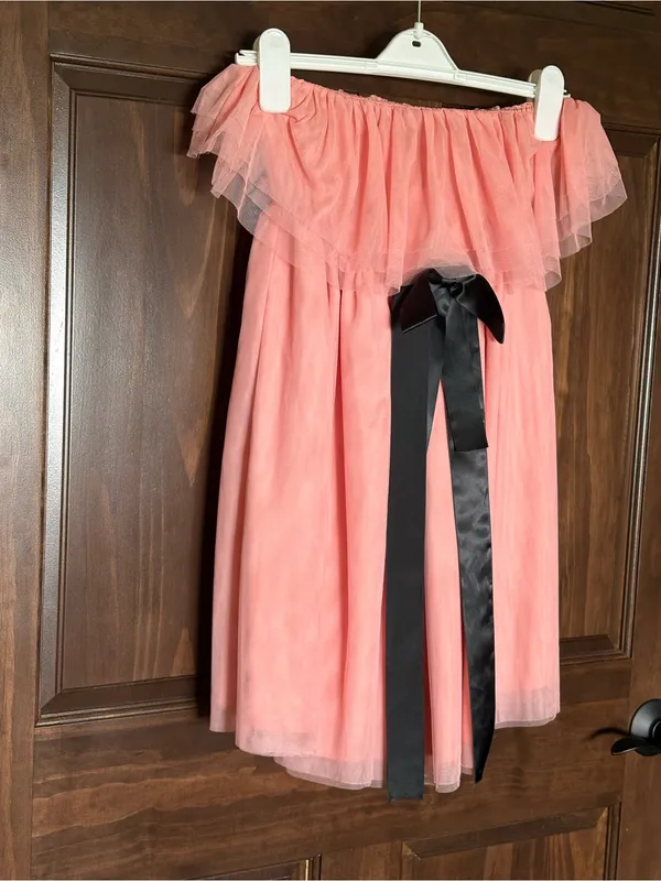 Shein Pink Tulle Strapless Dress with Black Satin Bow Size Small - Image 2