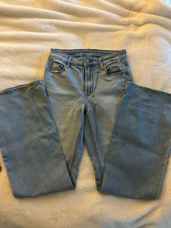 Old Navy Wow Flare Jeans - Image 2